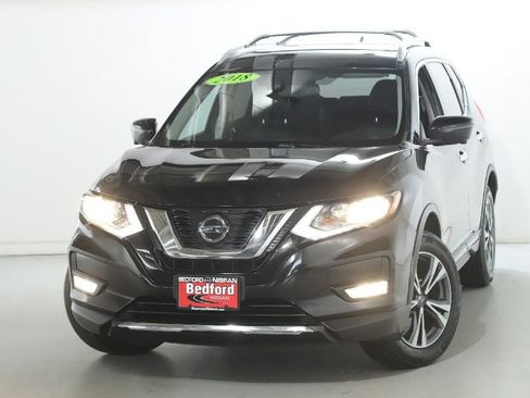 Used 2018 Nissan Rogue SL AWD/4WD image 3