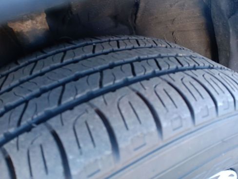 Used 2018 Honda CR-V LX image 10