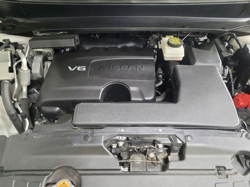 Used 2019 Nissan Pathfinder SV AWD/4WD image 30