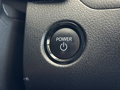 Used 2025 Toyota Camry SE FWD image 24