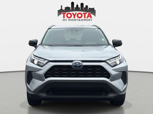 Used 2024 Toyota RAV4 LE image 10