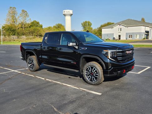 New 2026 GMC Sierra 1500 AT4 w/ AT4 Premium Package image 6