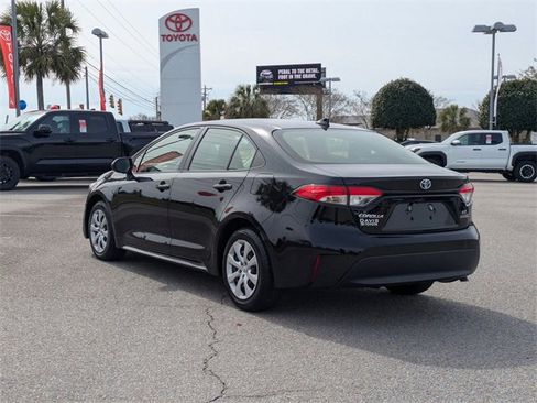 Certified 2024 Toyota Corolla LE image 5