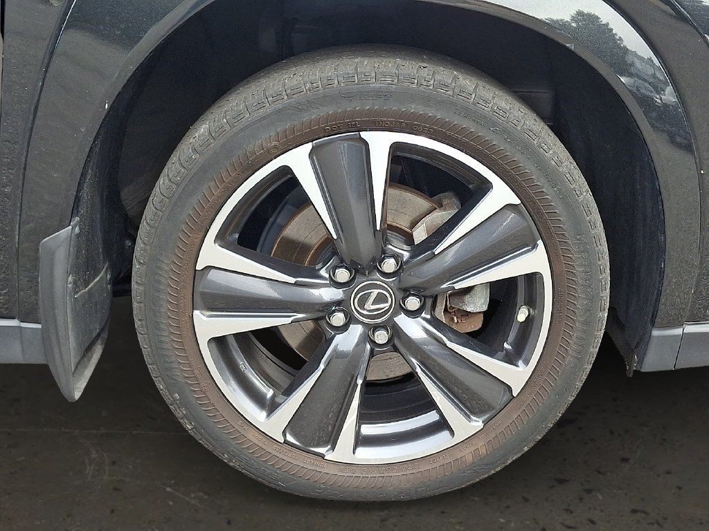 Used 2023 Lexus UX 250h AWD w/ Accessory Package (Z2) image 9