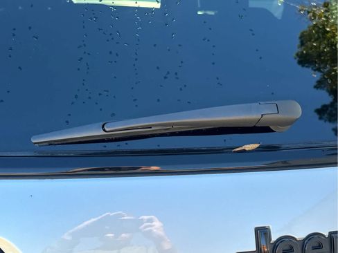 New 2025 Jeep Grand Cherokee L Limited w/ Black Appearance Package image 18