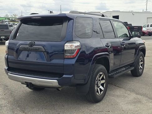 Used 2022 Toyota 4Runner TRD Off-Road Premium w/ Moonroof Package image 5
