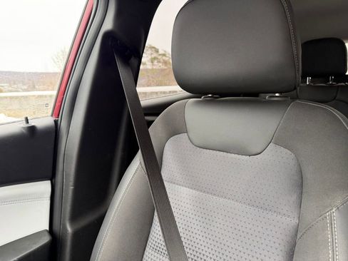 Used 2024 Chevrolet Trax LT w/ Driver Confidence Package image 22