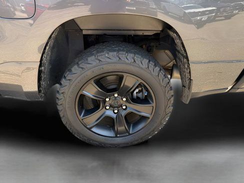 Used 2022 RAM 1500 Big Horn AWD/4WD image 23