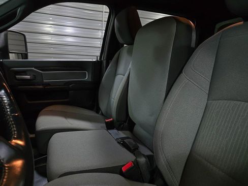 Used 2023 RAM 2500 Big Horn w/ Level 1 Equipment Group image 16