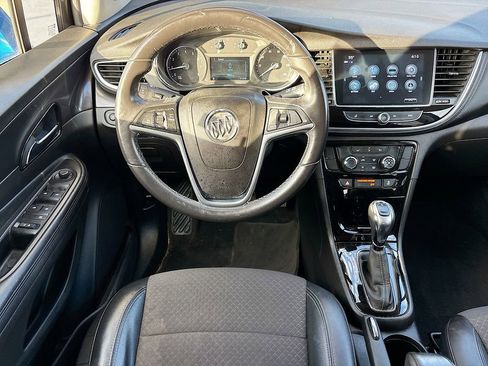 Used 2018 Buick Encore Preferred image 21