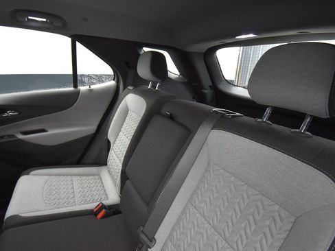 Used 2024 Chevrolet Equinox LS image 12