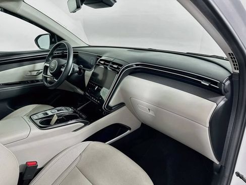 Used 2023 Hyundai Tucson Limited AWD/4WD image 32