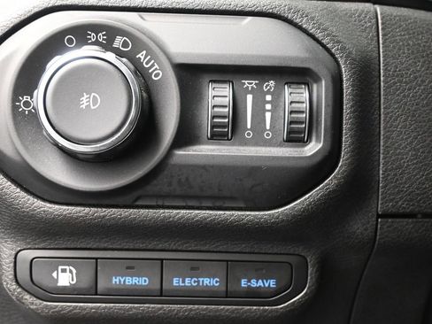 Used 2022 Jeep Wrangler Unlimited Rubicon 4xe w/ Safety Group image 15