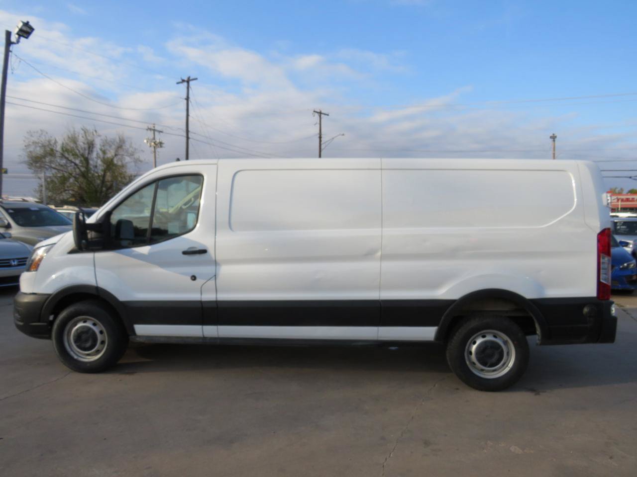 Used 2020 Ford Transit 250 Low Roof RWD image 8
