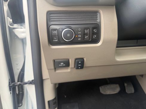 New 2026 Ford F250 Platinum w/ Platinum Plus Package AWD/4WD image 25