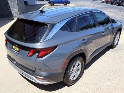 New 2025 Hyundai Tucson SE image 6