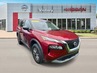 Used 2023 Nissan Rogue S FWD video 1