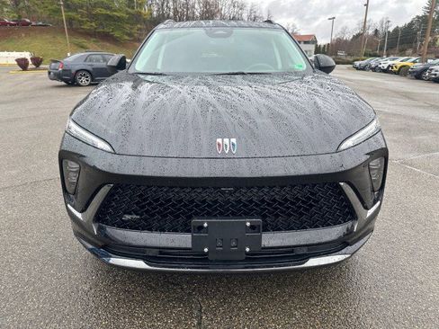 New 2025 Buick Envision Sport Touring image 13