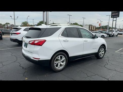 Used 2021 Chevrolet Equinox Premier AWD/4WD image 8