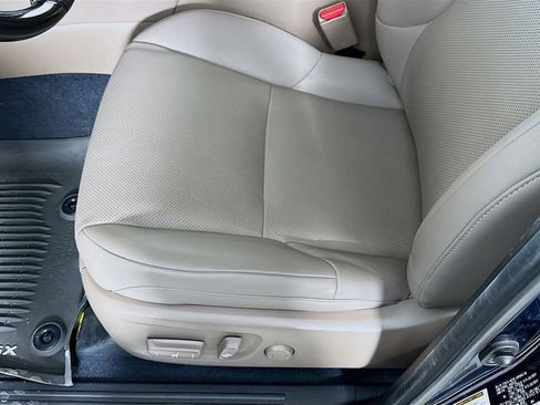 Used 2023 Lexus GX 460 Premium image 20