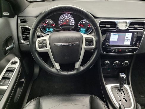 Used 2014 Chrysler 200 S FWD image 22