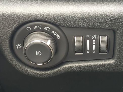 New 2026 Chrysler Pacifica Limited w/ S Appearance Package image 31