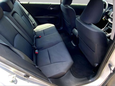 Used 2015 Honda Accord LX image 20