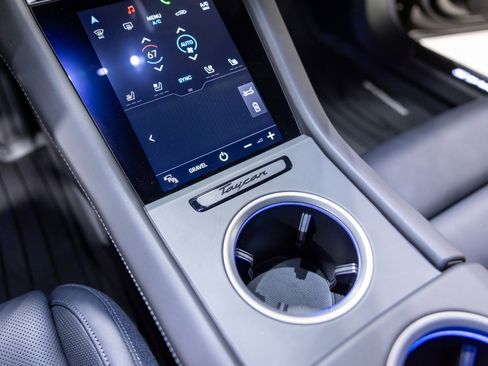 Used 2024 Porsche Taycan 4S image 45