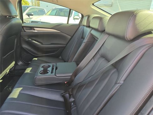 Used 2021 MAZDA MAZDA6 Grand Touring image 12