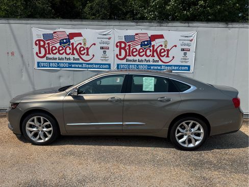 Used 2017 Chevrolet Impala Premier FWD image 7