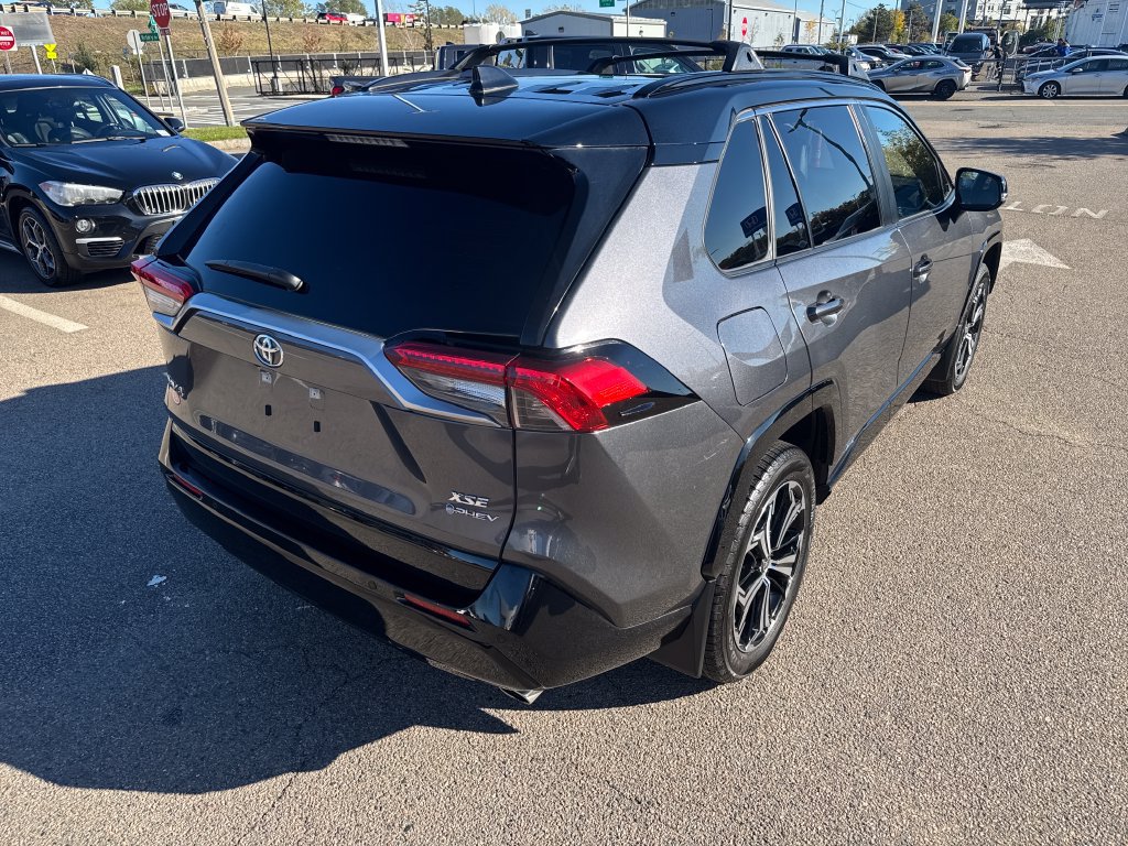 Used 2025 Toyota RAV4 XSE w/ Premium Package AWD/4WD image 8