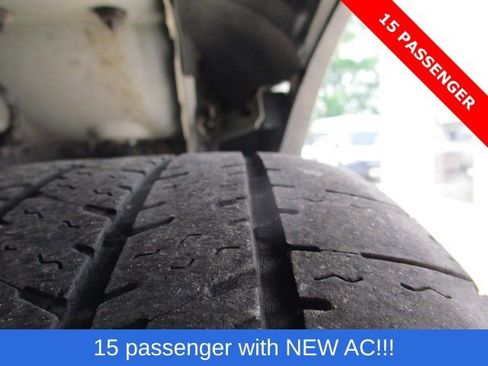 Used 2023 Ford Transit 350 XLT RWD image 22