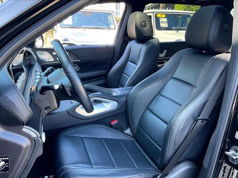 Used 2022 Mercedes-Benz GLS 450 4MATIC image 7
