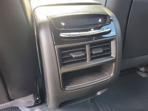 New 2025 Cadillac XT5 Sportv w/ LPO, Floor Liner Package image 31