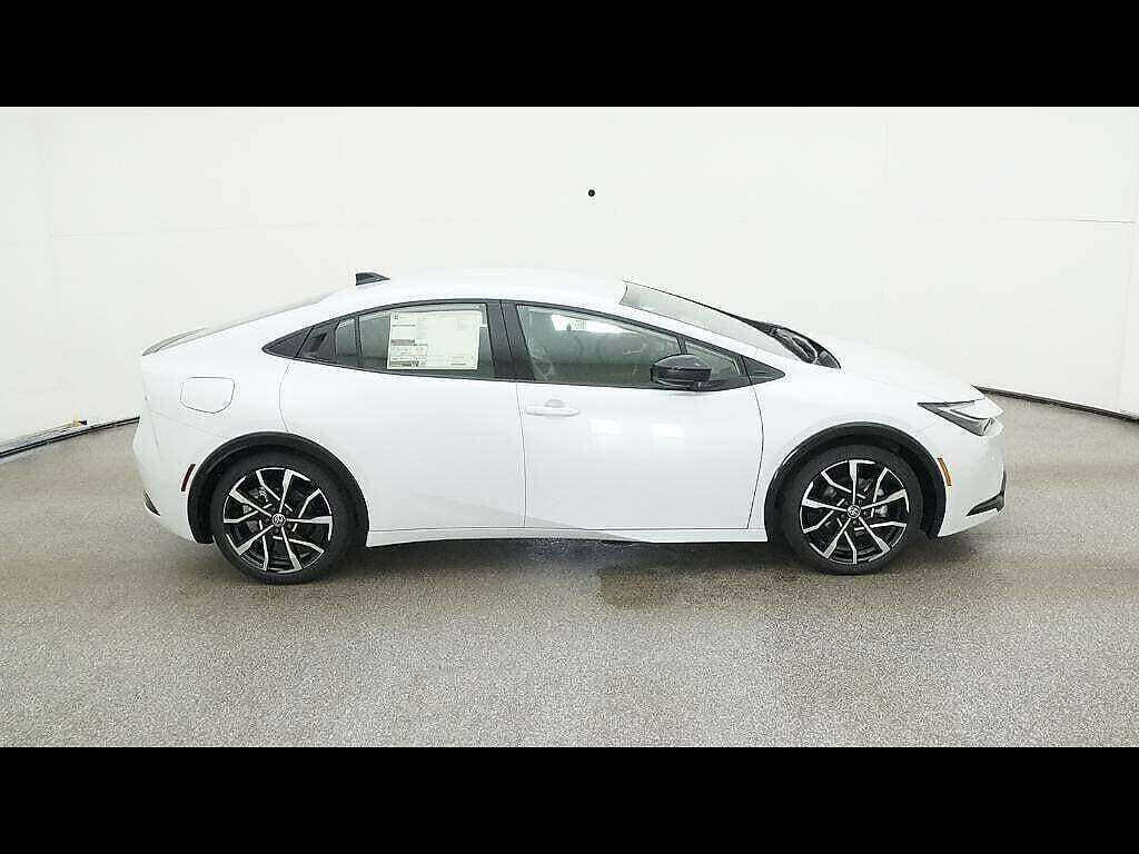 New 2026 Toyota Prius Plug-In Hybrid FWD image 57