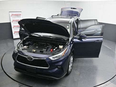 Used 2022 Toyota Highlander Limited image 45