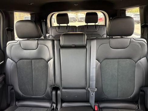 New 2026 Jeep Grand Cherokee L 4WD image 28