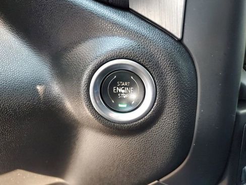 Used 2022 GMC Sierra 3500 Denali image 26