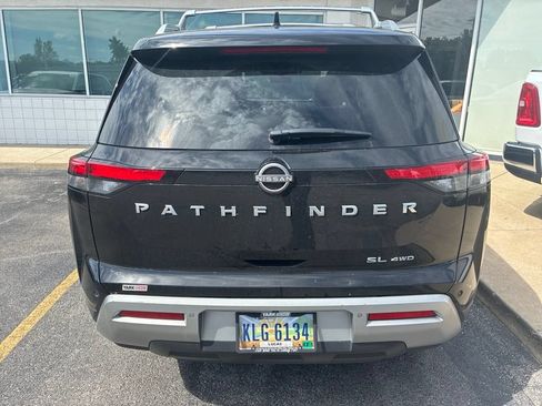 Certified 2024 Nissan Pathfinder SL AWD/4WD image 5