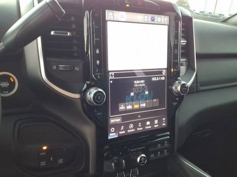 New 2026 RAM 3500 Big Horn AWD/4WD image 8