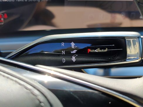 New 2026 Cadillac Lyriq Signature Luxury image 16