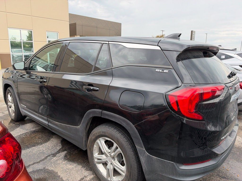 Used 2019 GMC Terrain SLE FWD image 9