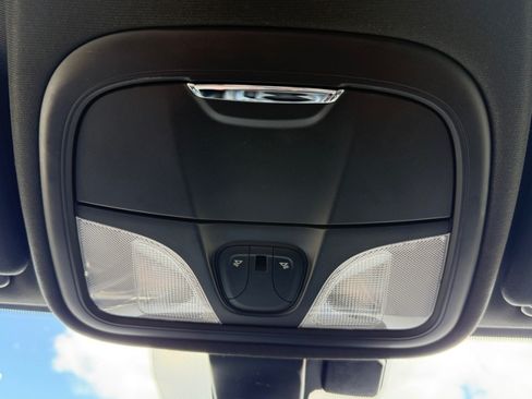 Used 2015 Chrysler 200 S w/ Comfort Group AWD/4WD image 32