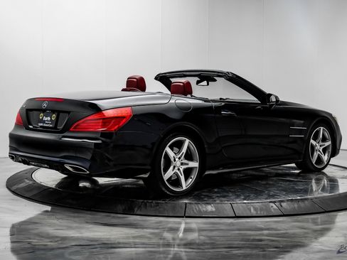 Used 2017 Mercedes-Benz SL 550 image 15