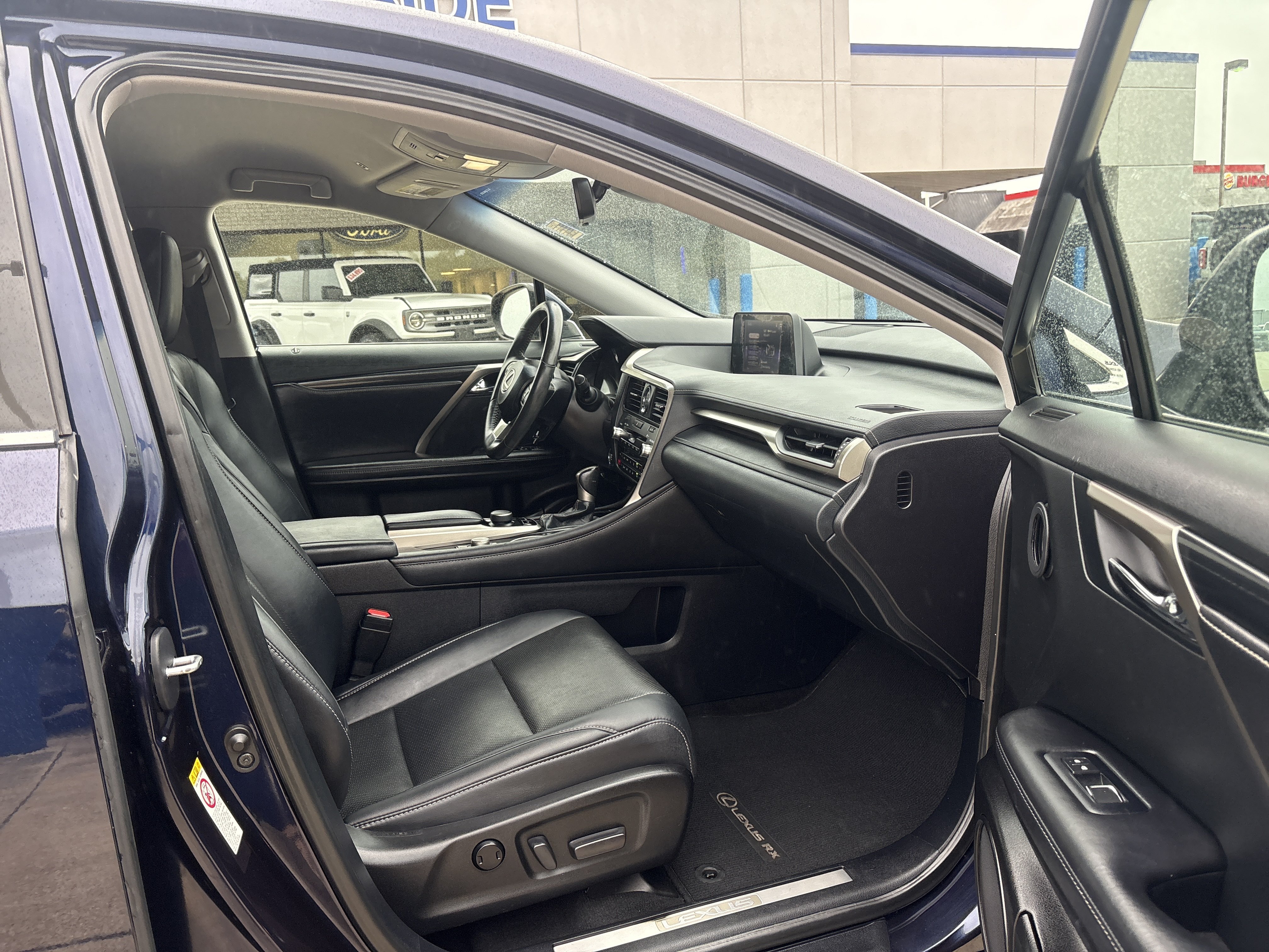 Used 2017 Lexus RX 350 FWD w/ Accessory Package image 8