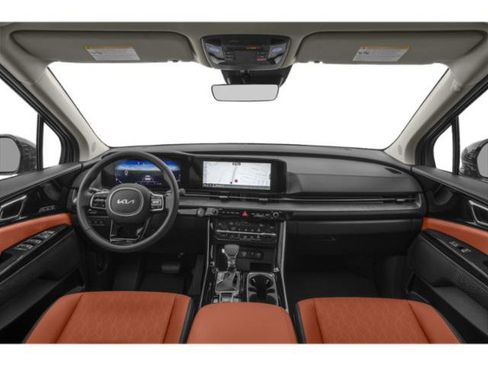 Used 2024 Kia Carnival SX FWD image 5
