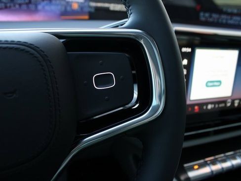 New 2026 Lincoln Nautilus Reserve image 33