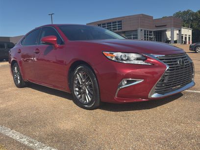 Used 2018 Lexus ES 350 w/ Premier Package