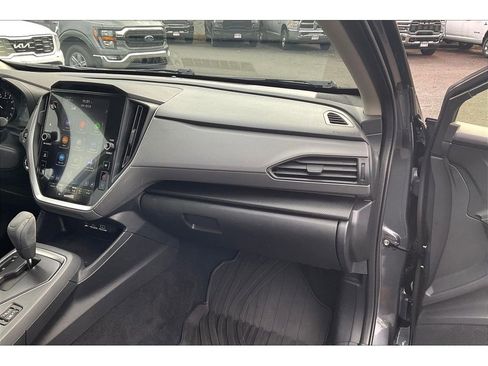 Used 2024 Subaru Crosstrek 2.0i Premium image 16