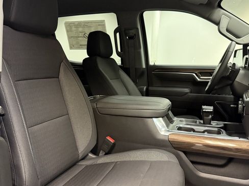 New 2026 Chevrolet Silverado 1500 RST w/ Redline Edition image 13